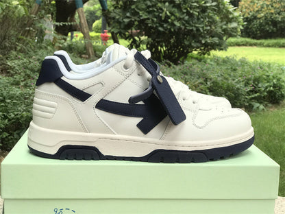Tênis Couro Branco Detalhe Azul Escuro