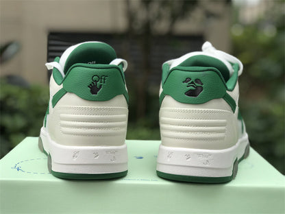 Tênis Couro Branco com Detalhe Verde Listra Lateral