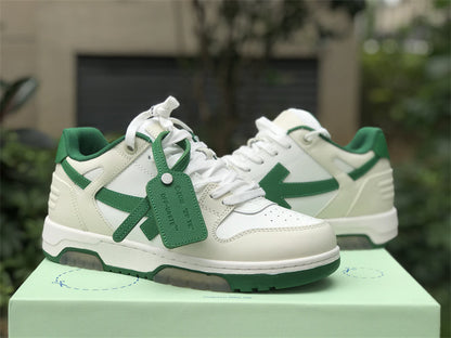 Tênis Couro Branco com Detalhe Verde Listra Lateral