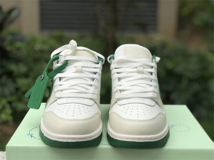 Tênis Couro Branco com Detalhe Verde Listra Lateral