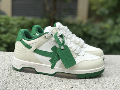 Tênis Couro Branco com Detalhe Verde Listra Lateral