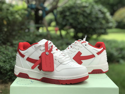 Tênis Couro Branco Detalhe Vermelho Listrado