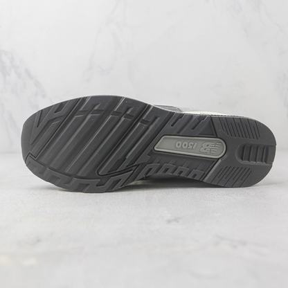 Tênis Runner Malha Cinza Detalhe Vazado