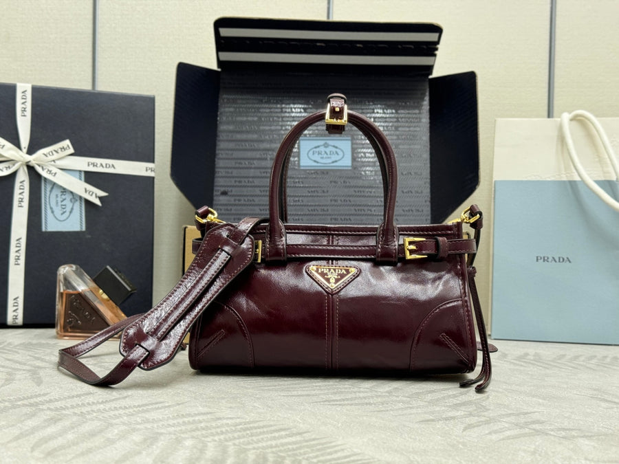 Bolsa Prada Bonnie Mini em Couro