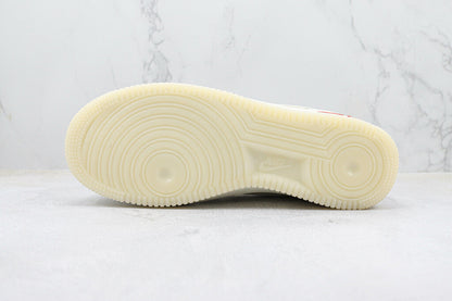 Tênis Couro Cano Baixo Branco com Detalhe Vermelho