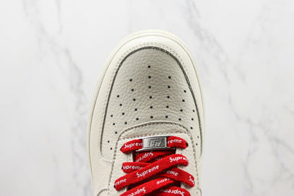 Tênis Couro Cano Baixo Branco com Detalhe Vermelho