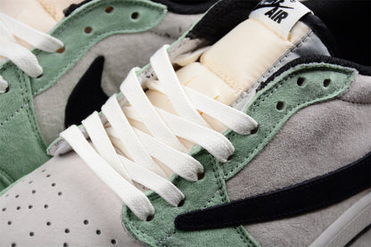 Tênis Cano Baixo Couro Verde Branco e Preto