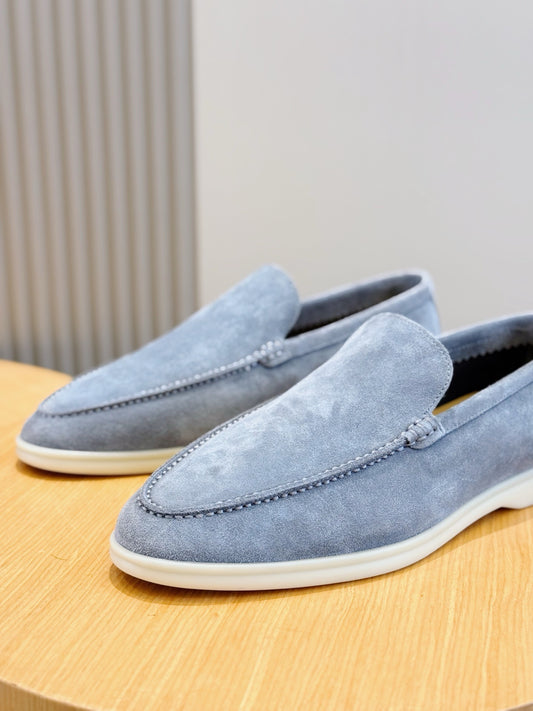 Loro Piana Summer Walk Masculino na cor Azul Claro