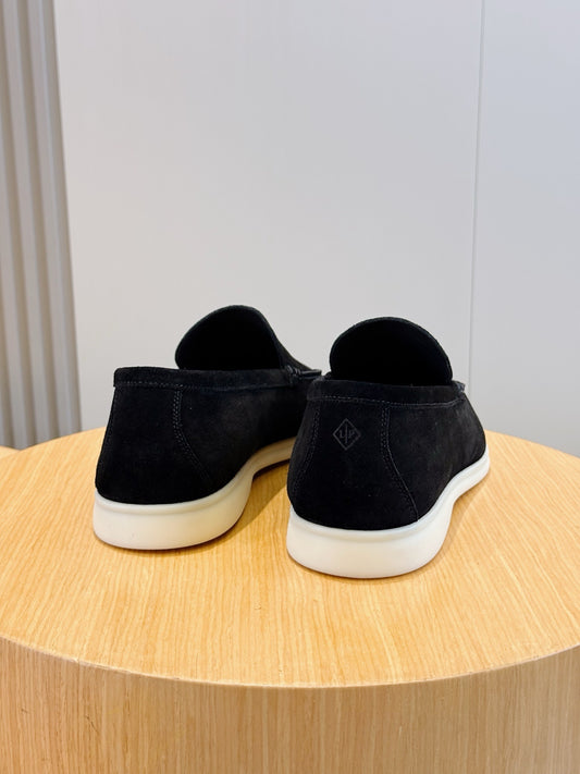 Loro Piana Summer Walk Masculino na cor Preto, detalhe 2