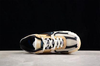 Tênis Runner Malha Branco Detalhes Preto Amarelo e Marrom