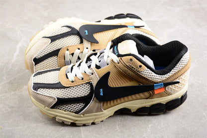 Tênis Runner Malha Branco Detalhes Preto Amarelo e Marrom